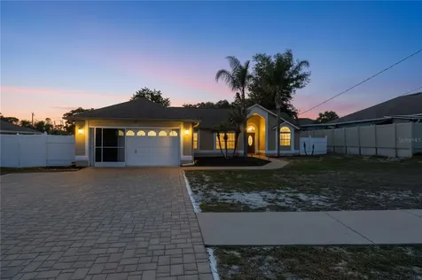 5277 Deltona Boulevard Spring Hill FL 34606