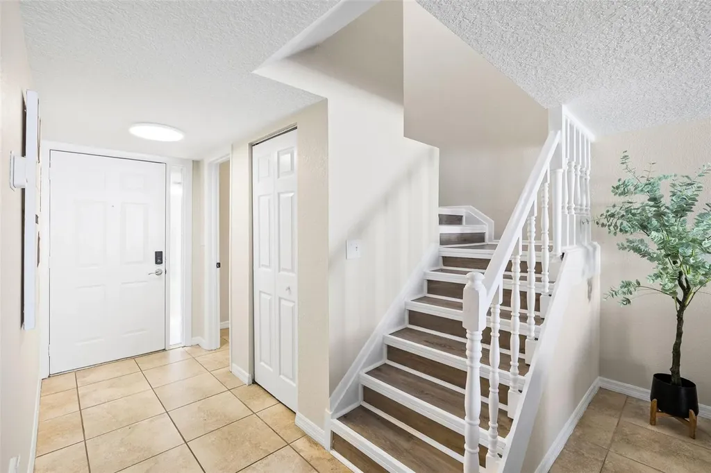 7256 Moffatt Lane N Pinellas Park FL 33781
