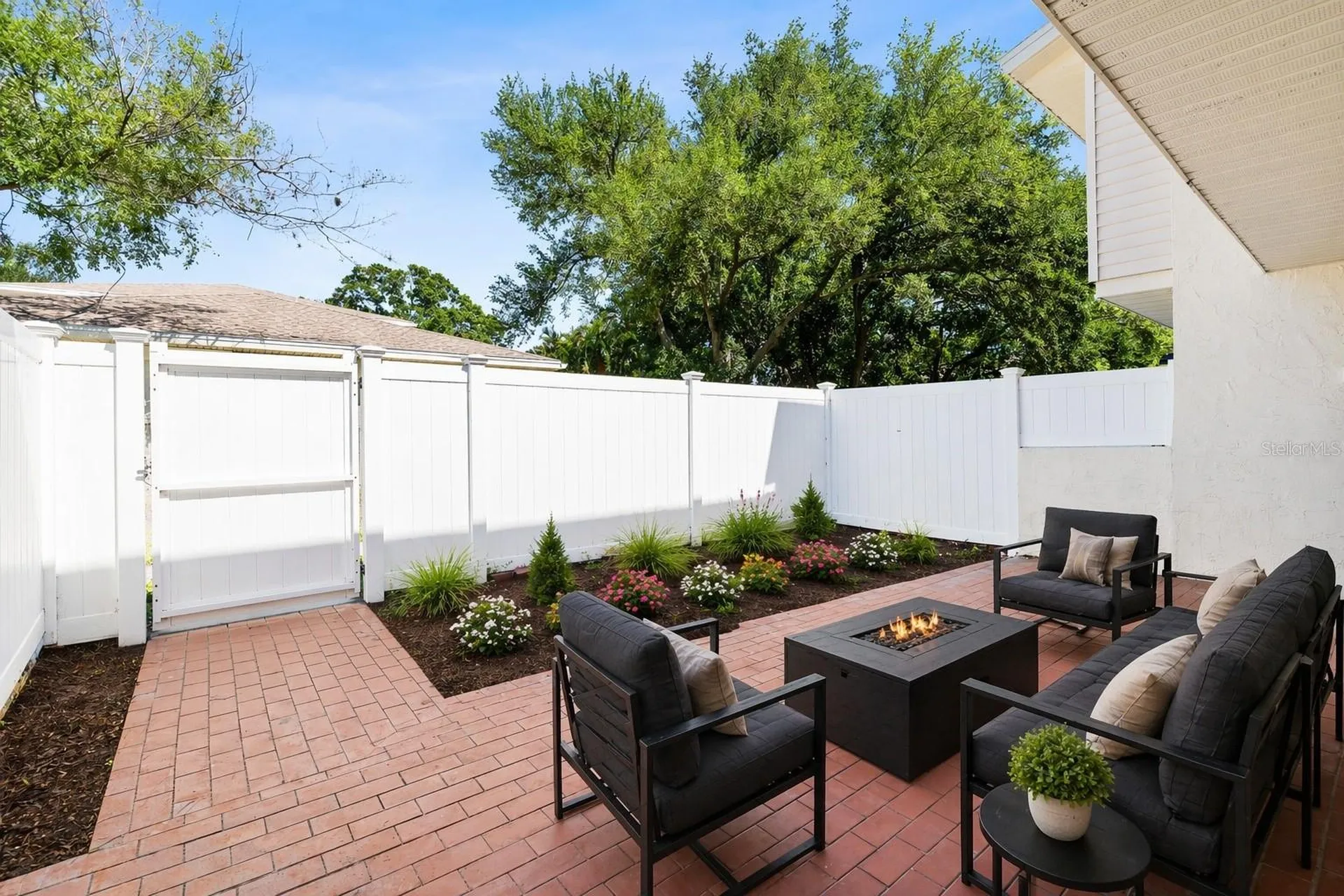 7256 Moffatt Lane N Pinellas Park FL 33781