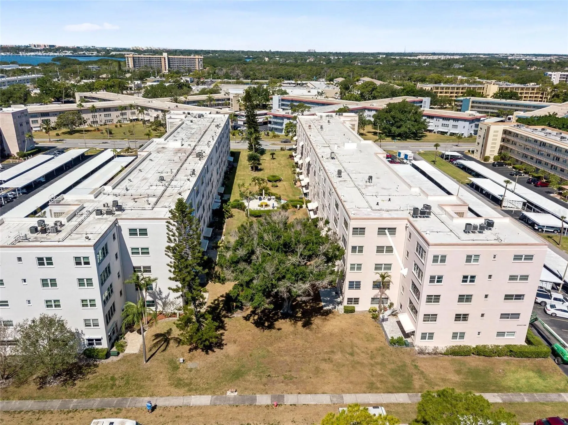 5623 80th Street N St Petersburg FL 33709