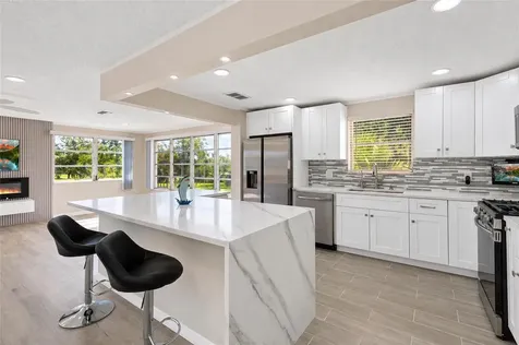 5623 80th Street N St Petersburg FL 33709