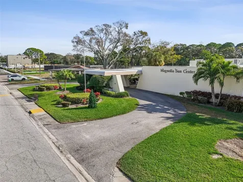 5623 80th Street N St Petersburg FL 33709