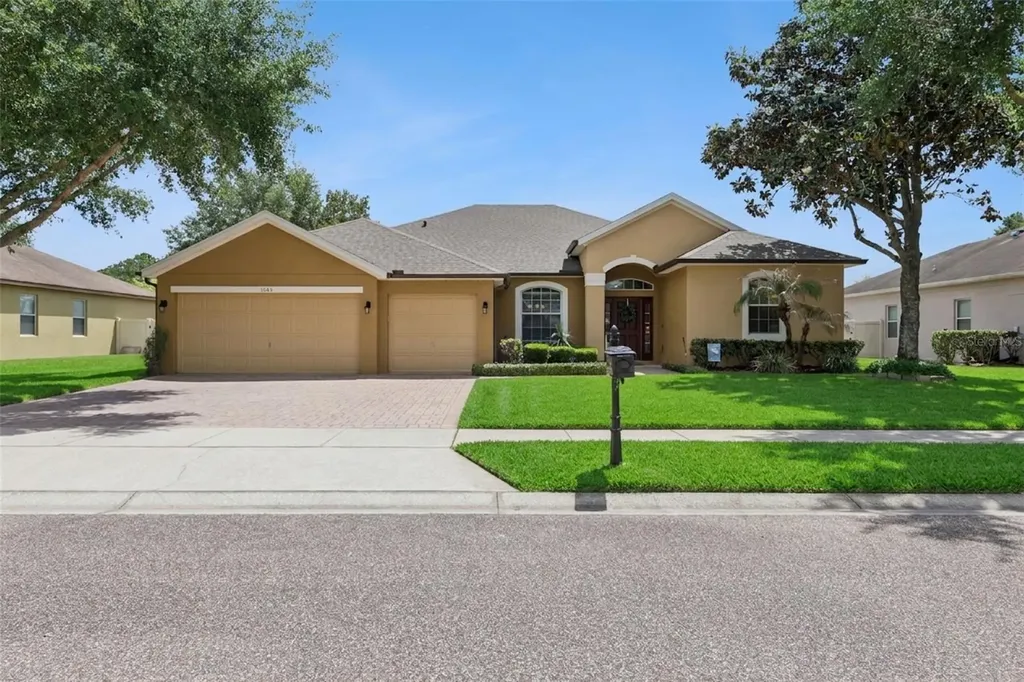 1862 Lorenzo Lane Oviedo FL 32765