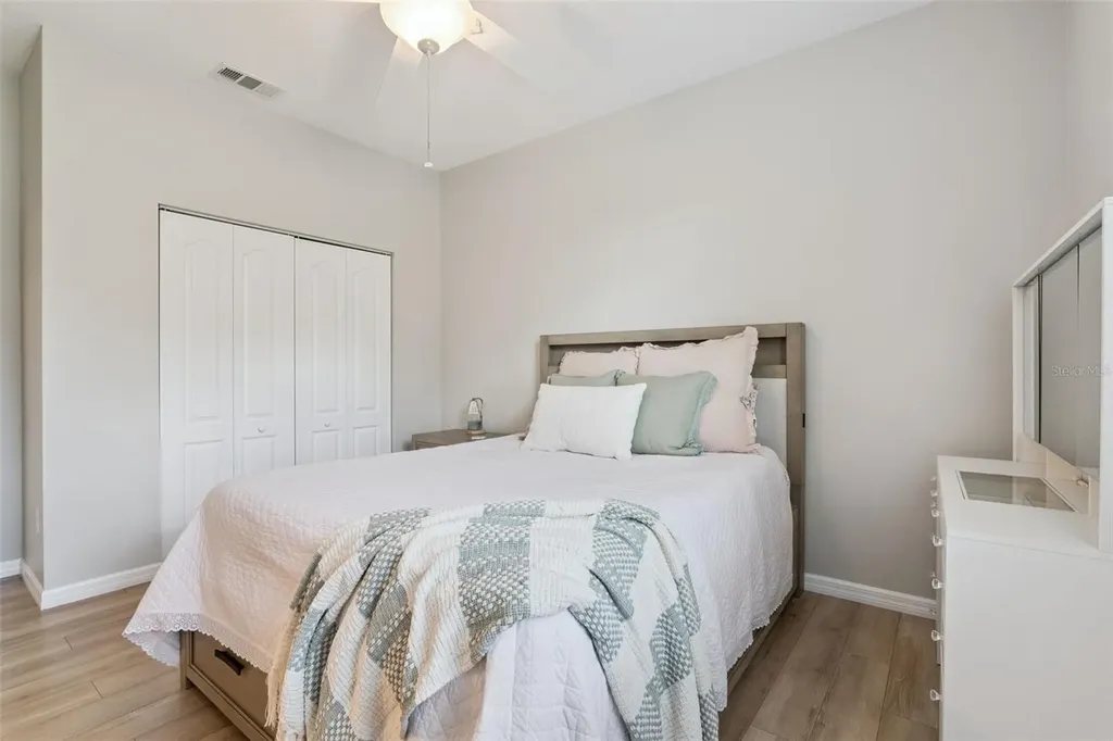 1862 Lorenzo Lane Oviedo FL 32765