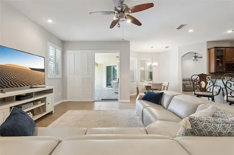 1862 Lorenzo Lane Oviedo FL 32765
