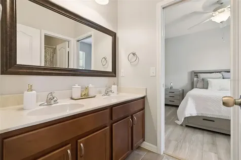 1862 Lorenzo Lane Oviedo FL 32765