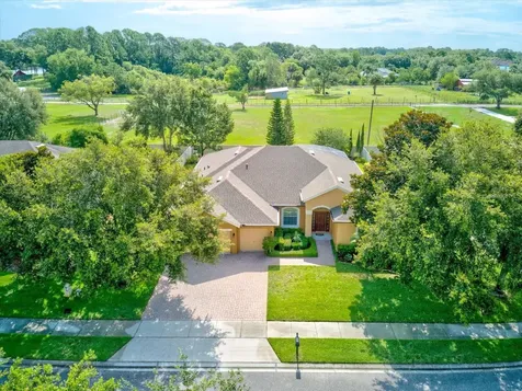 1862 Lorenzo Lane Oviedo FL 32765