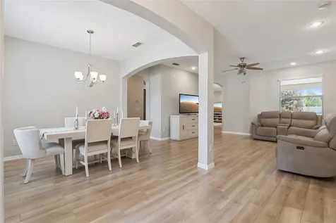 1862 Lorenzo Lane Oviedo FL 32765