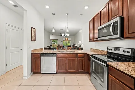1112 Hillhurst Drive Wesley Chapel FL 33543