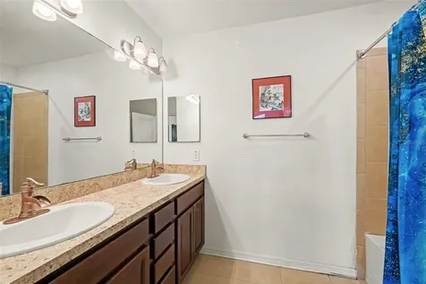 1112 Hillhurst Drive Wesley Chapel FL 33543