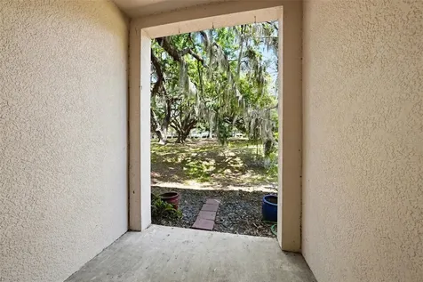 1112 Hillhurst Drive Wesley Chapel FL 33543