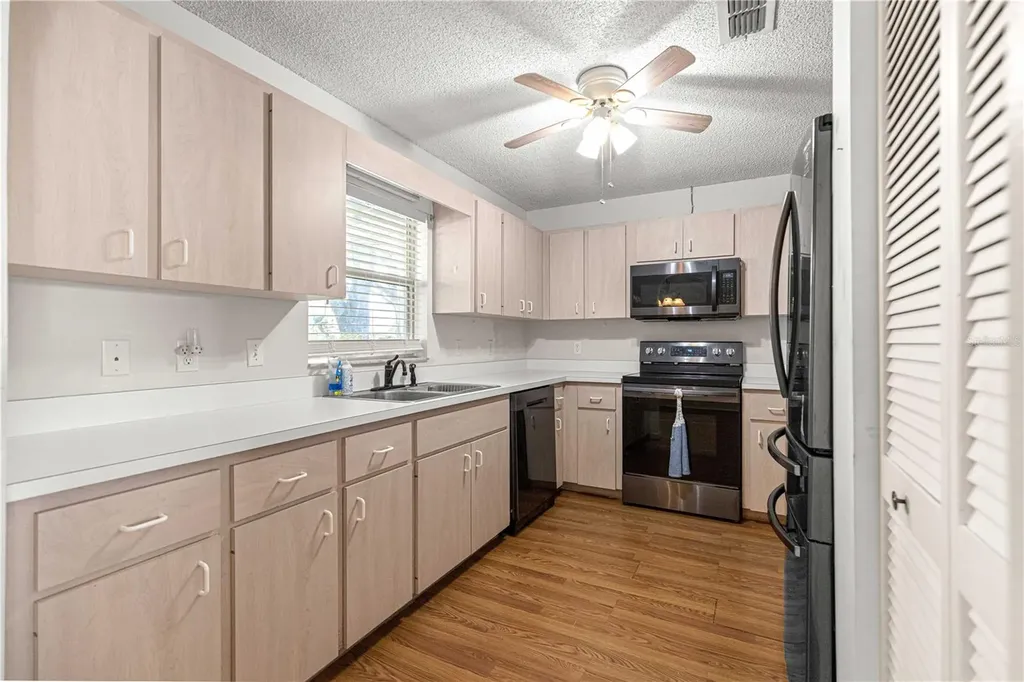 9728 SW 94th Court Ocala FL 34481