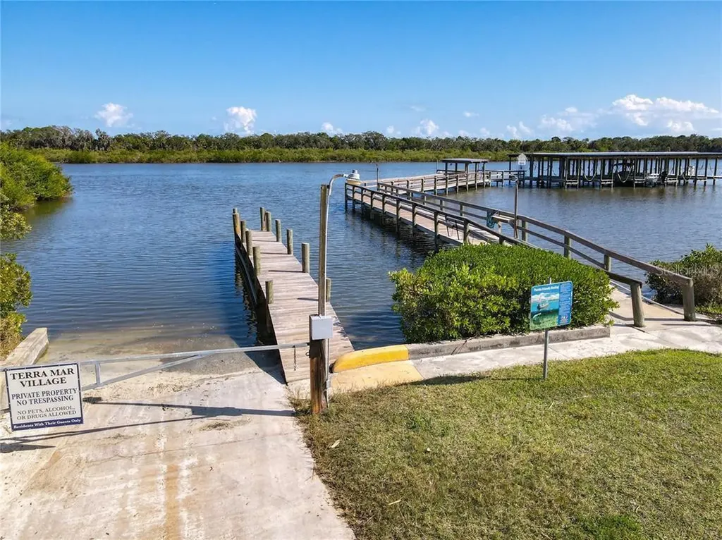 102 Ash Street Edgewater FL 32141