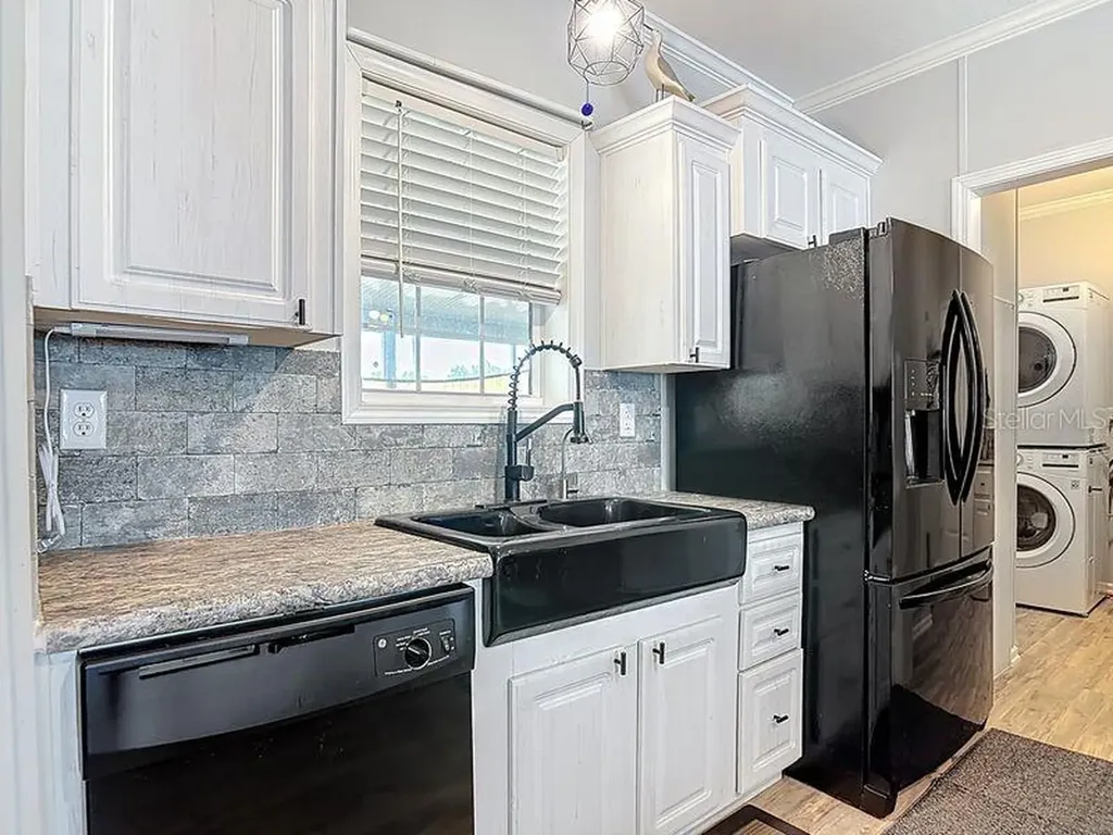 102 Ash Street Edgewater FL 32141