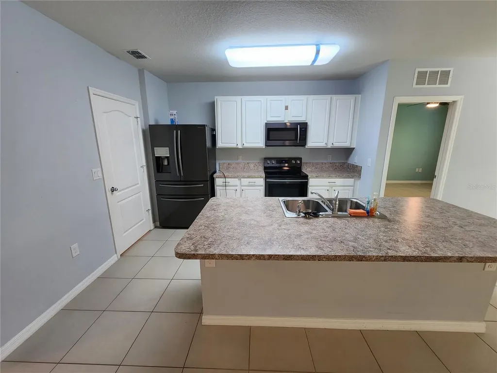 184 Fishermans Cove Drive Edgewater FL 32141