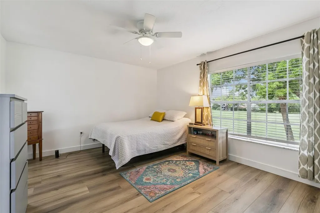 496 W Par Street Orlando FL 32804
