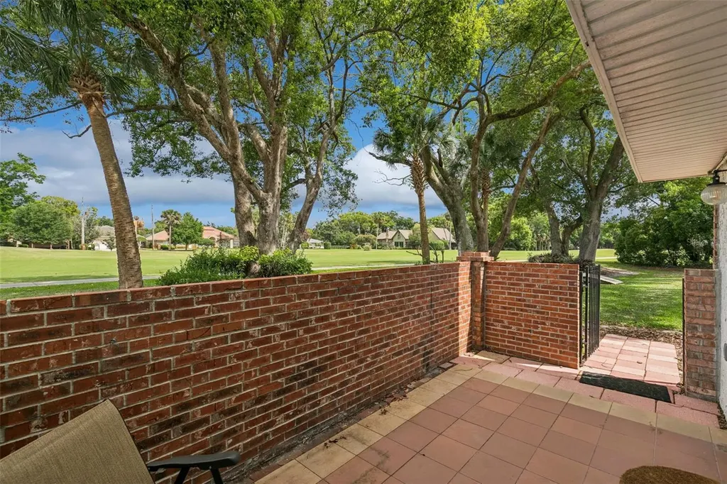496 W Par Street Orlando FL 32804