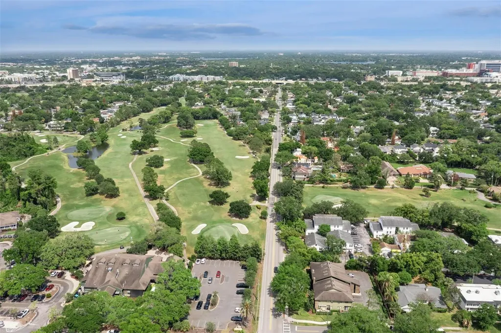 496 W Par Street Orlando FL 32804