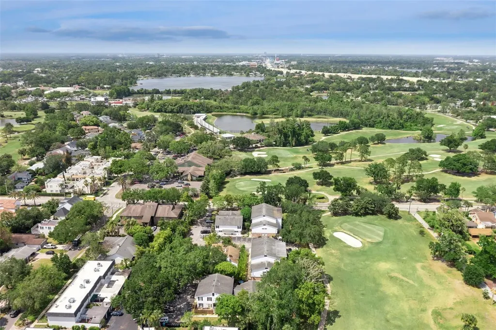 496 W Par Street Orlando FL 32804