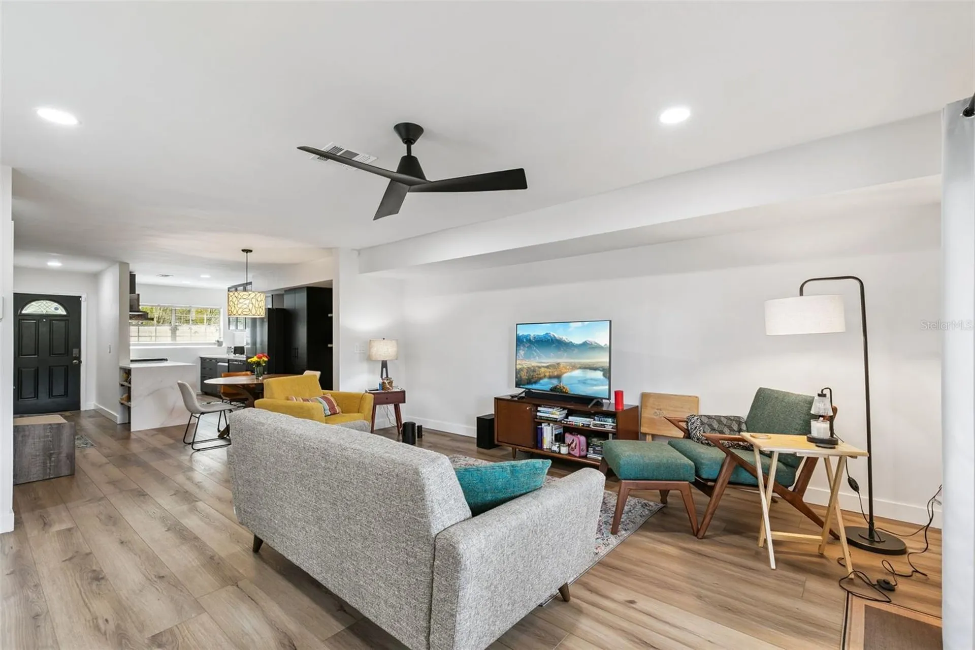 496 W Par Street Orlando FL 32804