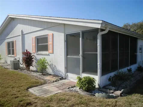 1902 Andover Street Sun City Center FL 33573