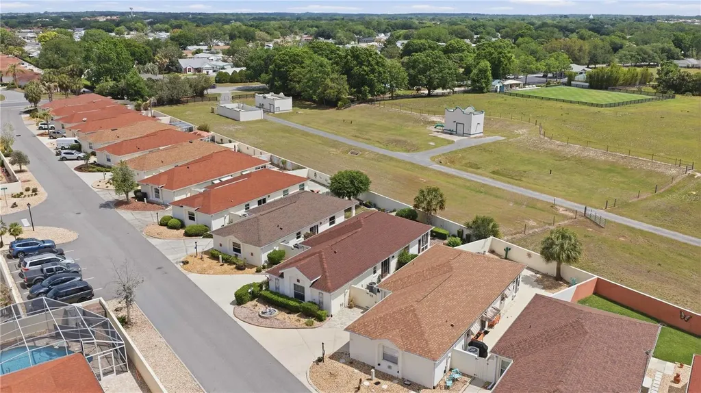 511 Alameda Avenue Lady Lake FL 32159