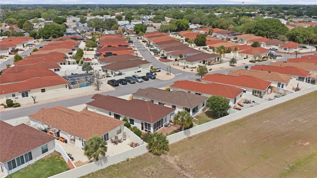 511 Alameda Avenue Lady Lake FL 32159