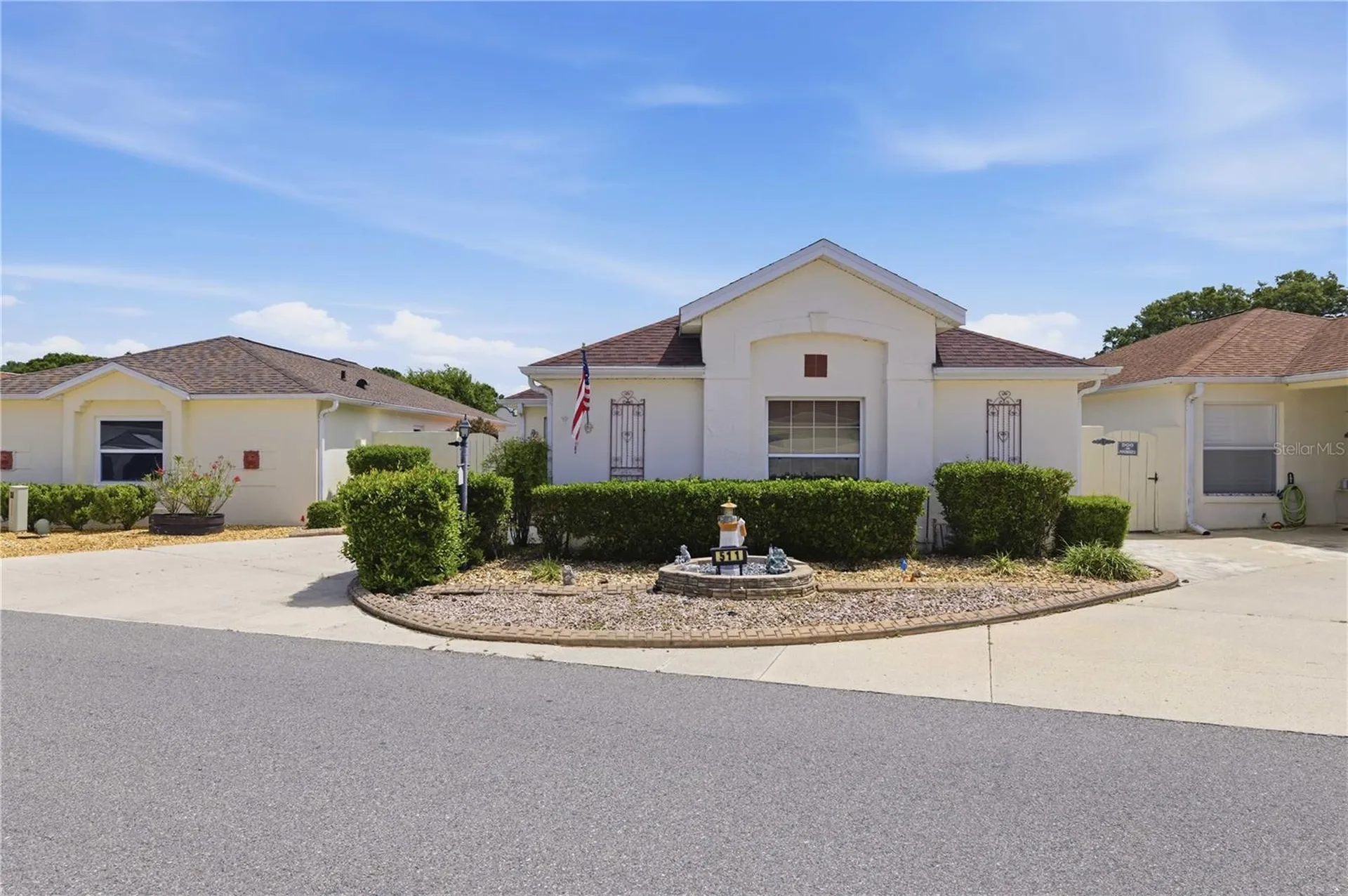 511 Alameda Avenue Lady Lake FL 32159