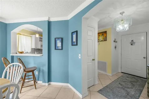 511 Alameda Avenue Lady Lake FL 32159