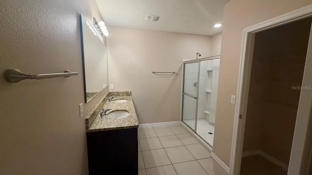 3342 Landing View Tavares FL 32778