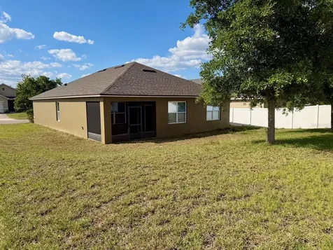 3342 Landing View Tavares FL 32778