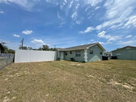 2540 Elm Avenue Lake Wales FL 33898