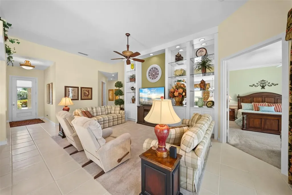 5609 Lucia Place Sarasota FL 34238