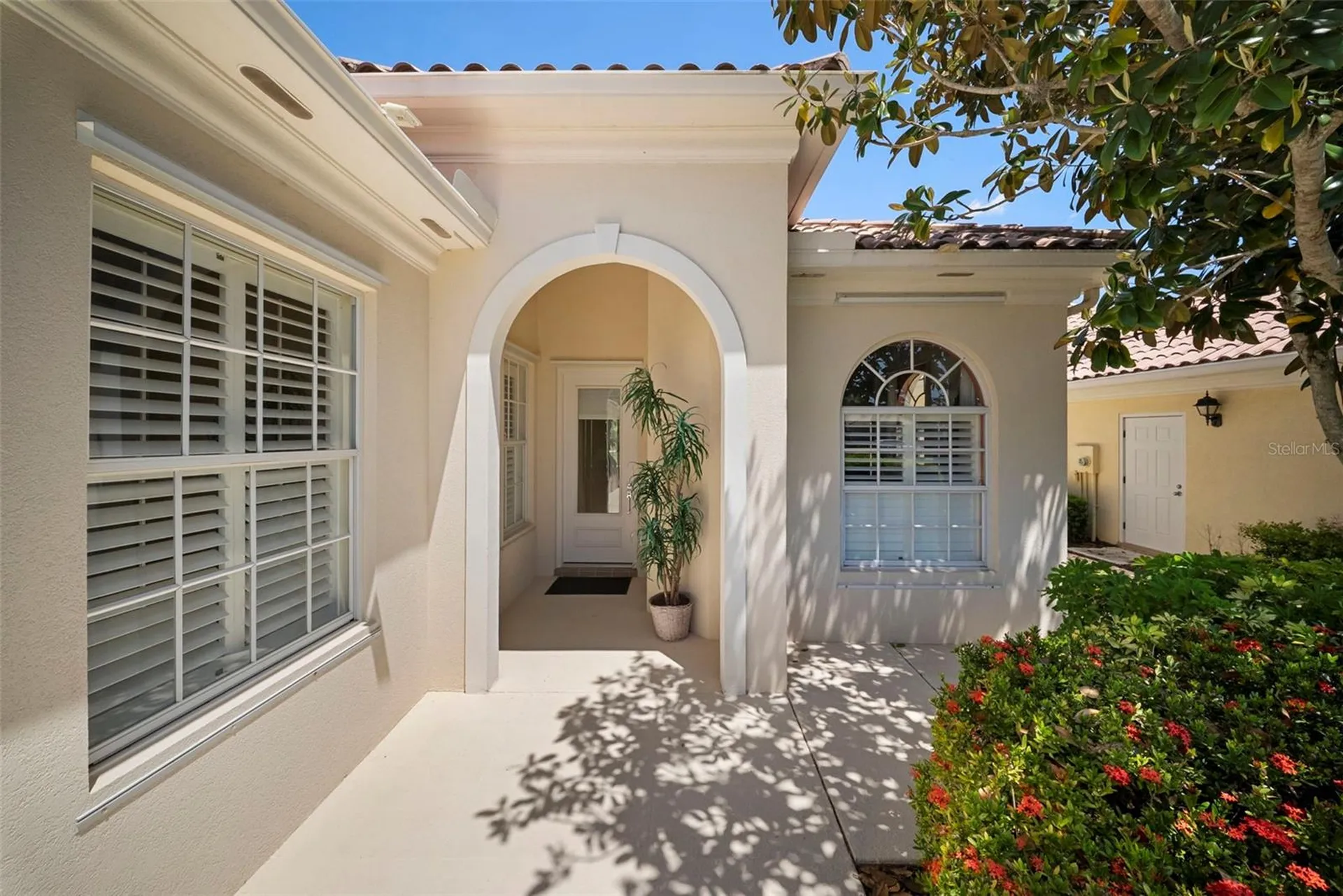 5609 Lucia Place Sarasota FL 34238