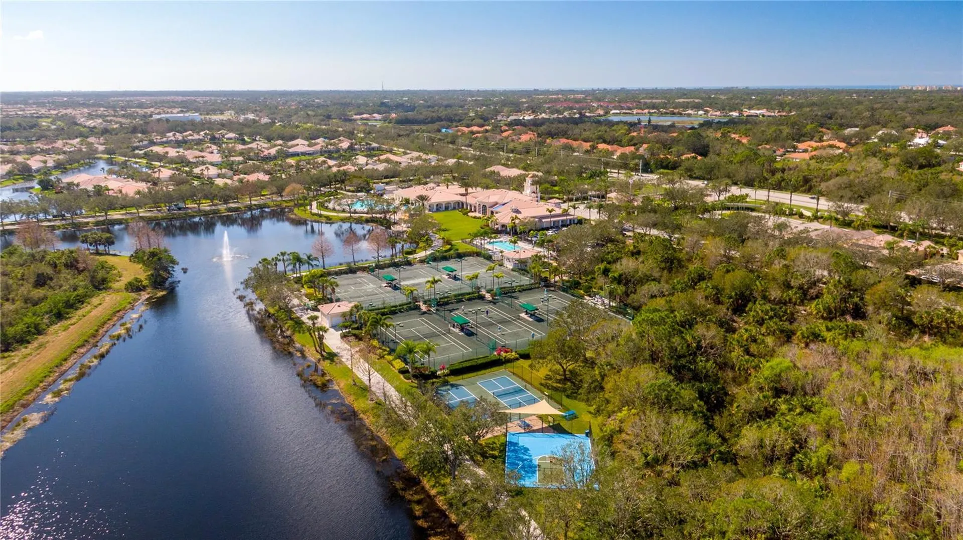 5609 Lucia Place Sarasota FL 34238