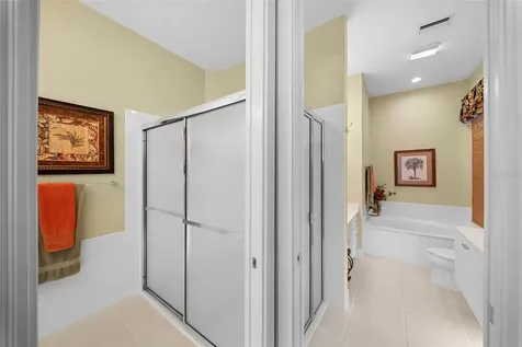 5609 Lucia Place Sarasota FL 34238