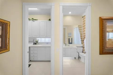 5609 Lucia Place Sarasota FL 34238