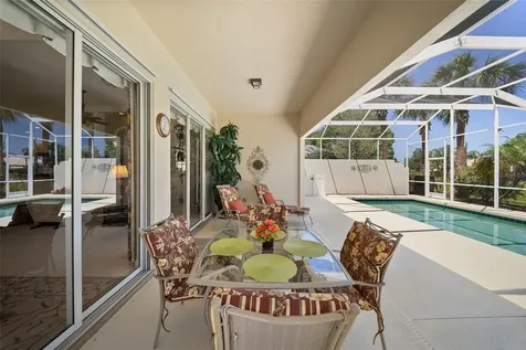 5609 Lucia Place Sarasota FL 34238