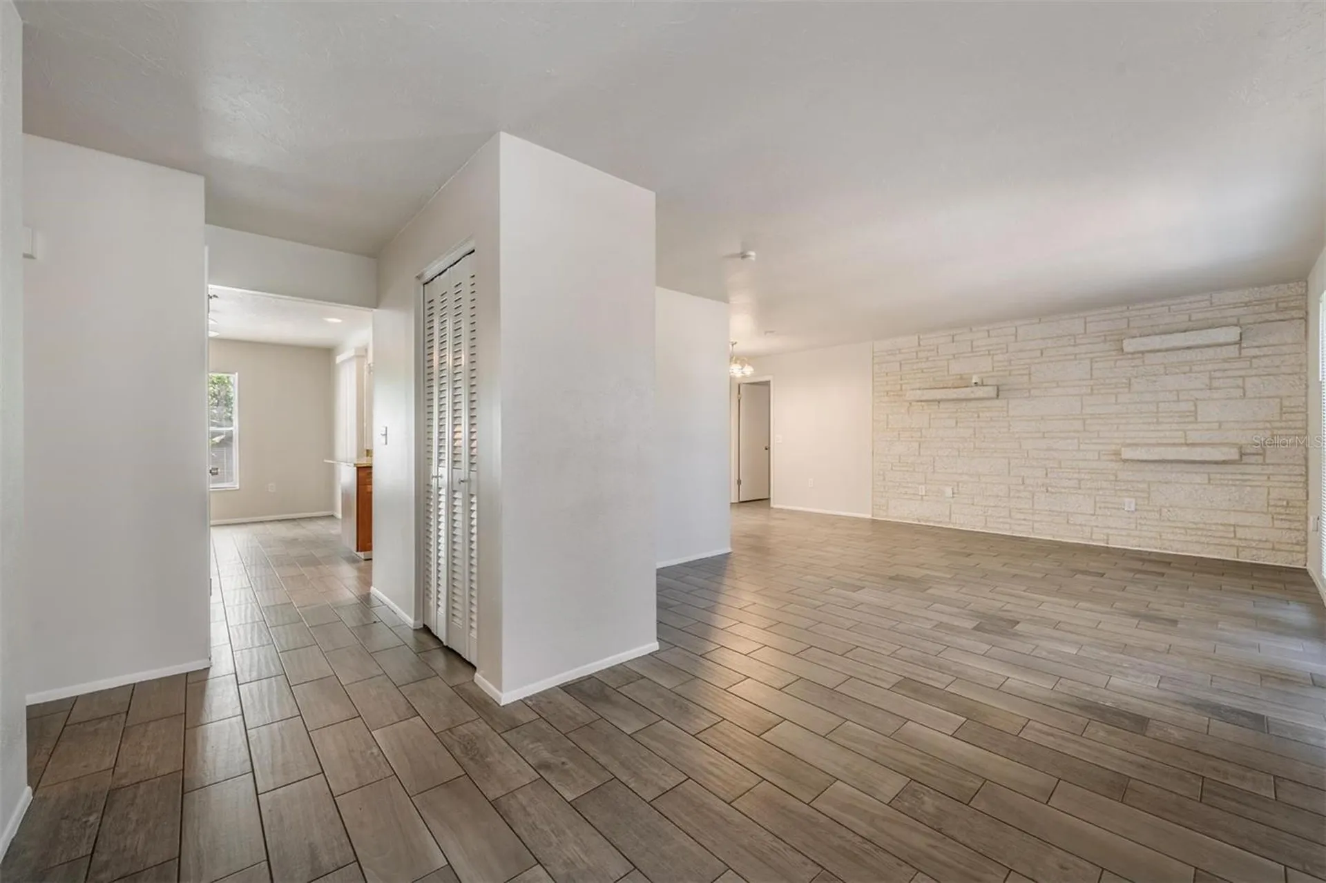 1124 Danny Drive Sarasota FL 34243