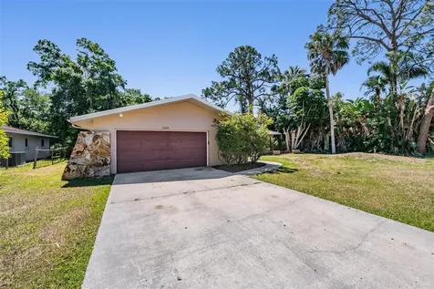 1124 Danny Drive Sarasota FL 34243
