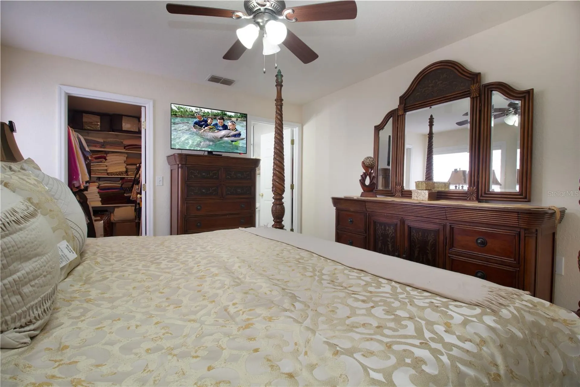 6914 N Himes Avenue Tampa FL 33614