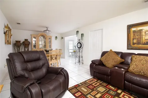 6914 N Himes Avenue Tampa FL 33614