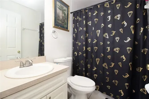 6914 N Himes Avenue Tampa FL 33614