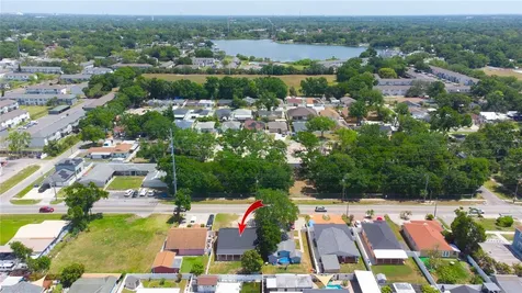 6914 N Himes Avenue Tampa FL 33614