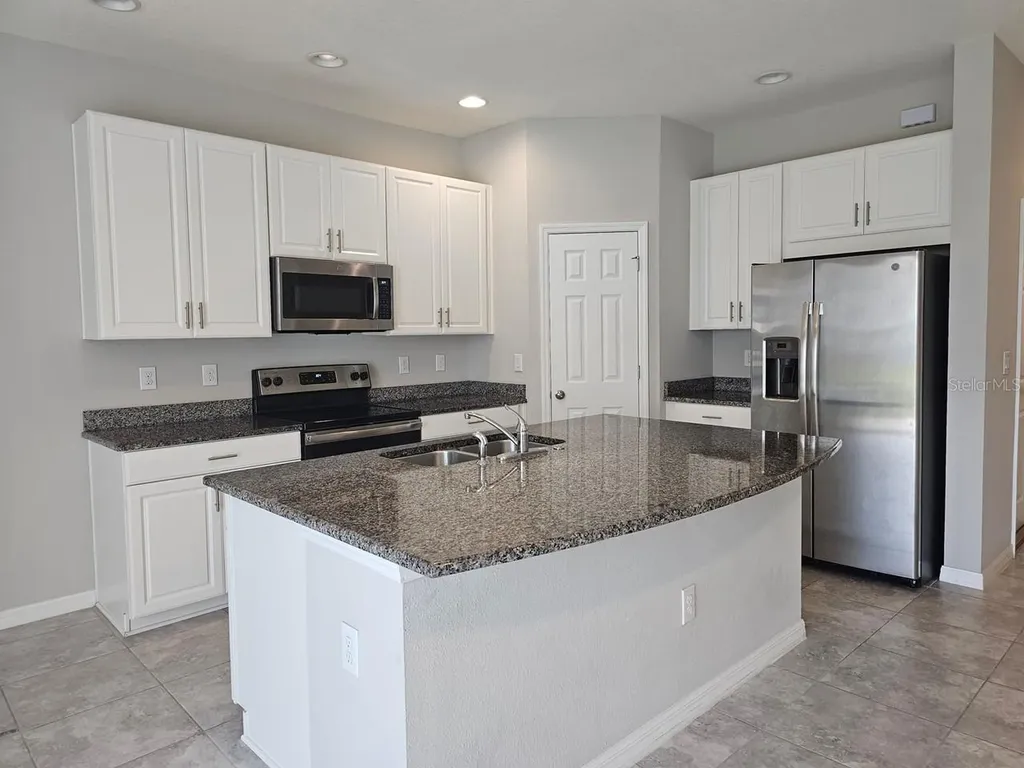 7113 Grand Elm Drive Riverview FL 33578