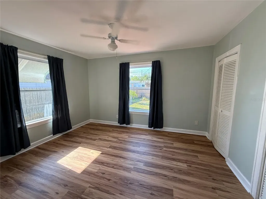 4424 1st Avenue N St Petersburg FL 33713