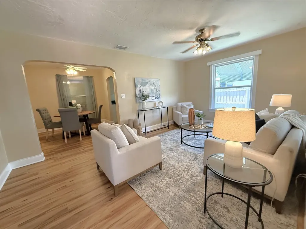 4424 1st Avenue N St Petersburg FL 33713