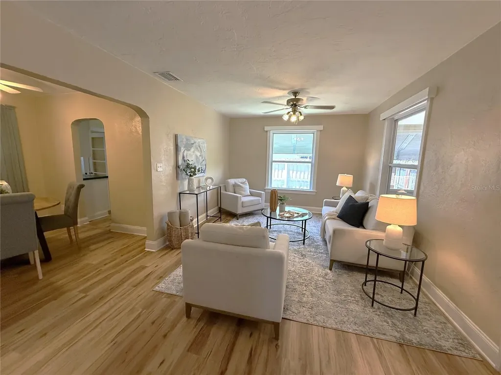 4424 1st Avenue N St Petersburg FL 33713
