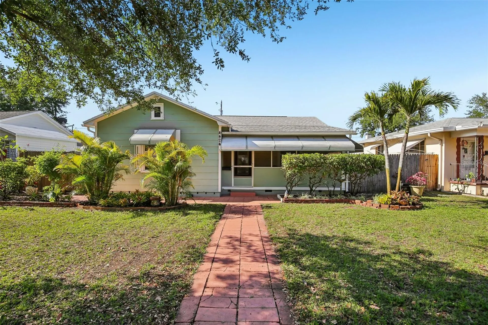 4424 1st Avenue N St Petersburg FL 33713