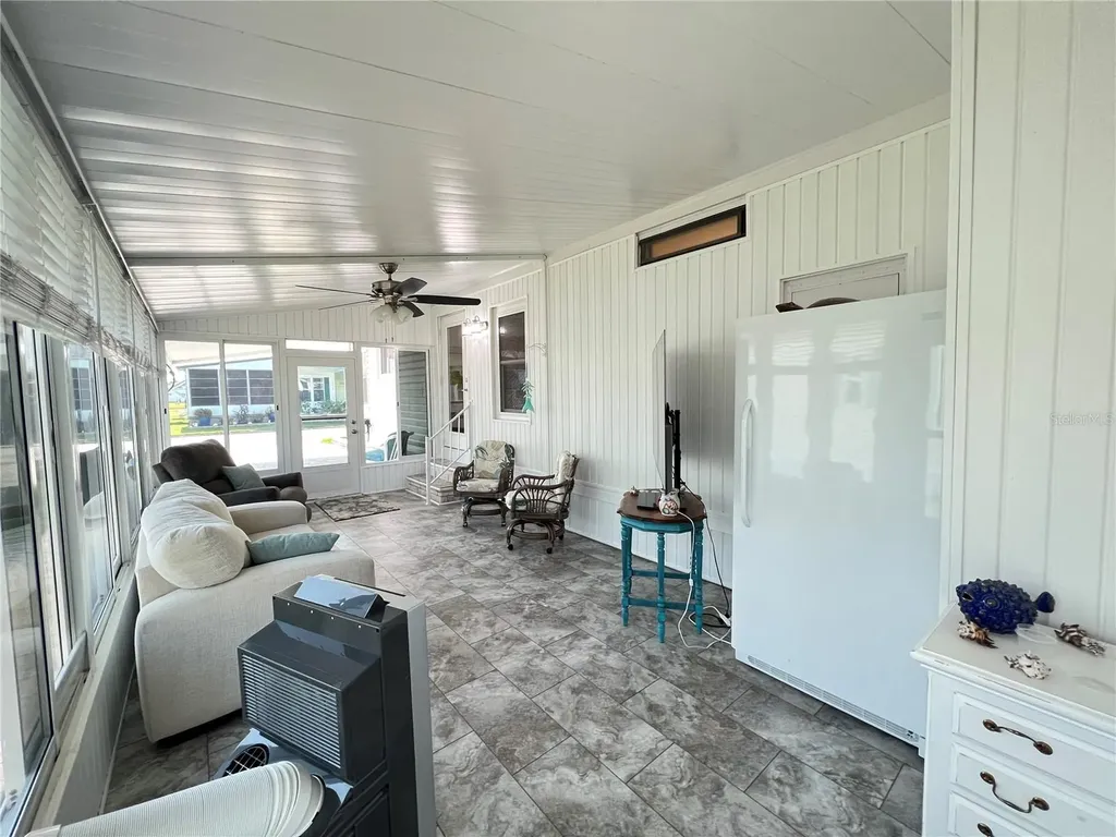 2038 Maui Drive Holiday FL 34691